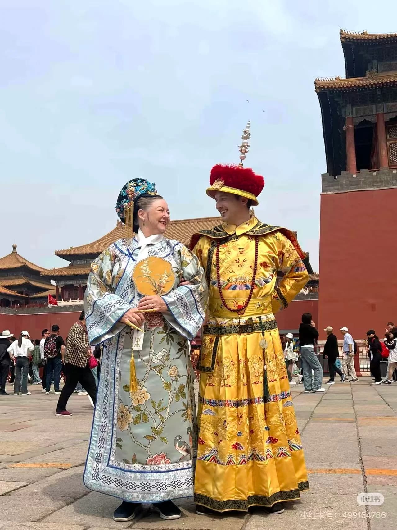 Imperial Costume Photo Experiences: Dress Like Royalty for a Day