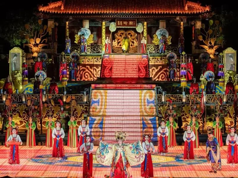 3 Days in Xi'an: Terracotta Warriors, the City Wall, and an Evening at Huaqing Palace